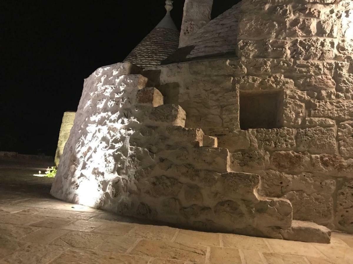 Trulli Da Lalli Остуні Екстер'єр фото