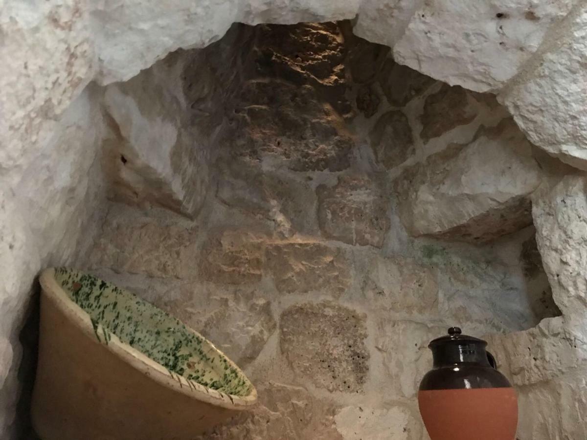 Trulli Da Lalli Остуні Екстер'єр фото