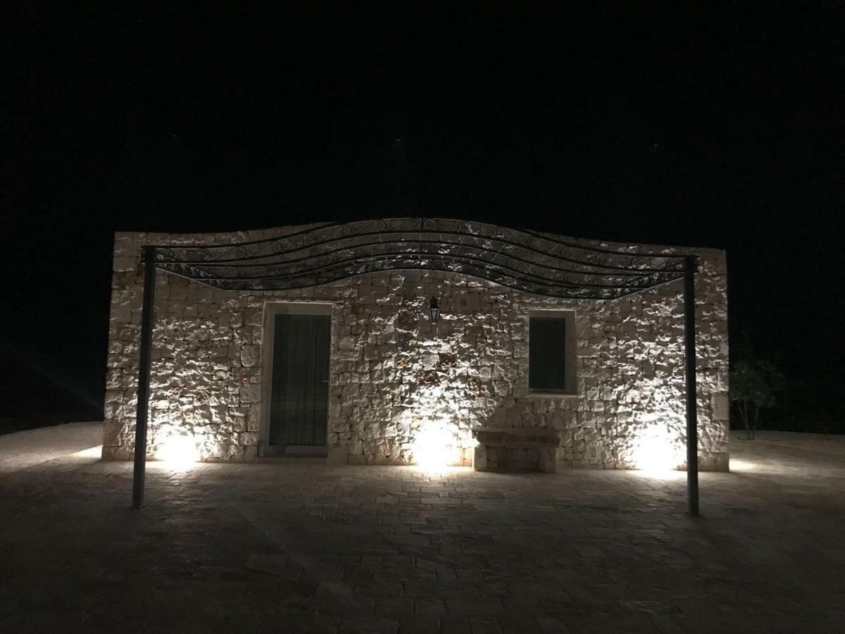 Trulli Da Lalli Остуні Екстер'єр фото