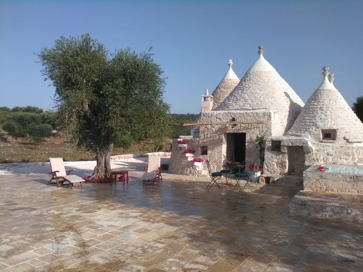 Trulli Da Lalli Остуні Екстер'єр фото