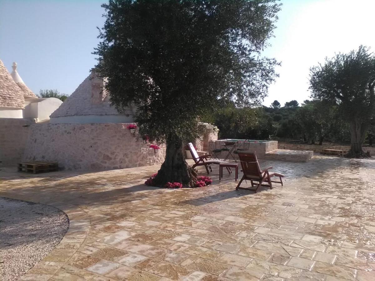Trulli Da Lalli Остуні Екстер'єр фото