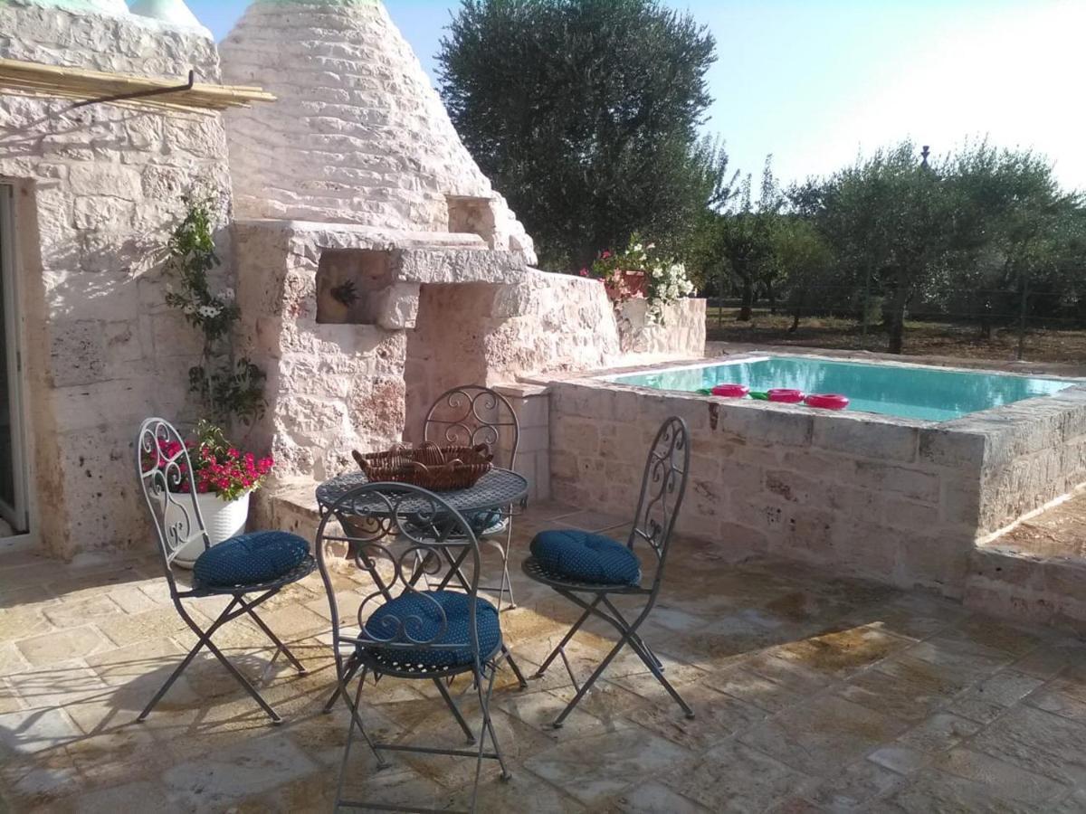 Trulli Da Lalli Остуні Екстер'єр фото